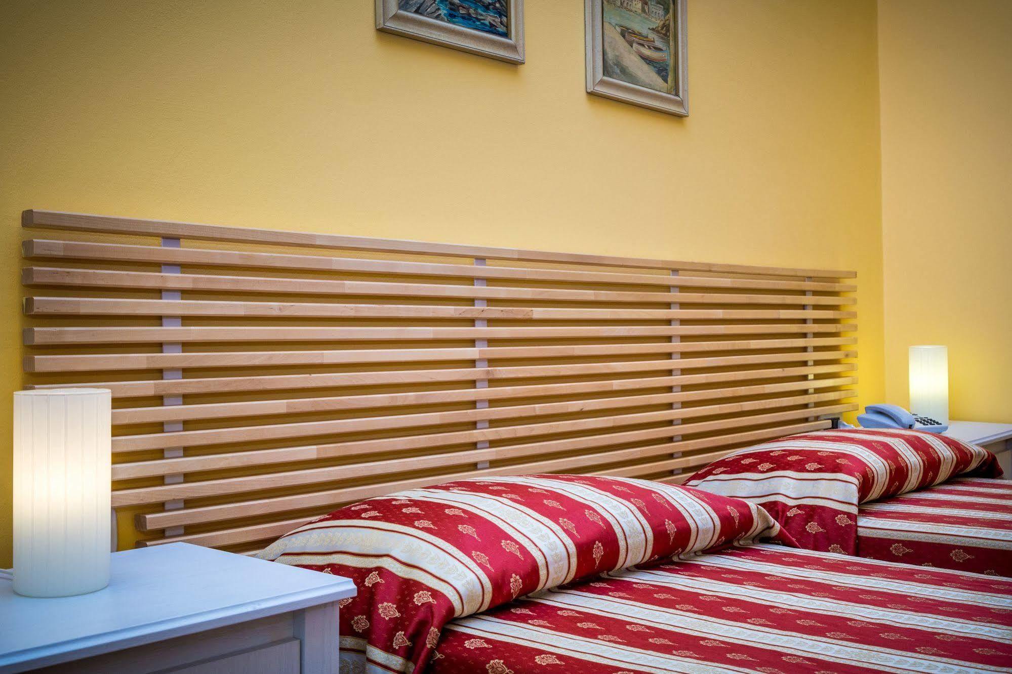 Hotel Boccascena Genova Eksteriør bilde